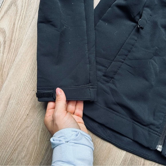 The North Face Black TNF Apex Softshell Jacket - Picture 5 of 9